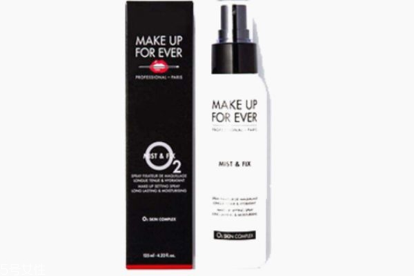 油皮適合用定妝噴霧嗎 適合油皮使用的定妝噴霧 油皮適合用定妝噴霧嗎 適合油皮使用的定妝噴霧