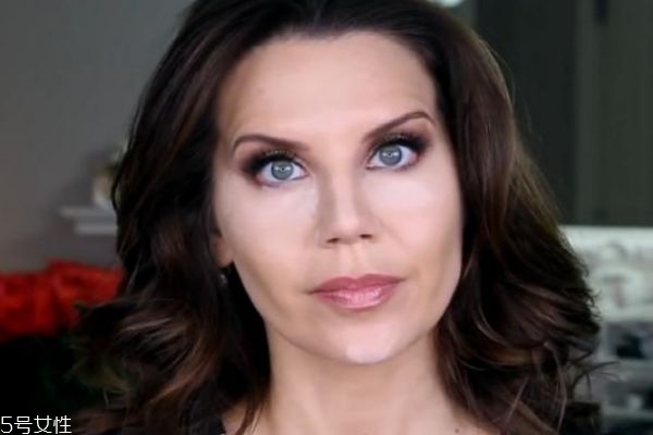 烘焙定妝法適合什么皮膚 所有膚質都適合 烘焙定妝法適合什么皮膚 所有膚質都適合