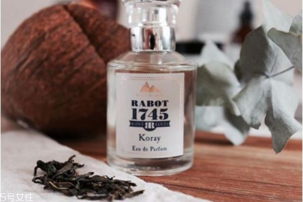 小眾款的男士香水有哪些 小眾男士香水牌子 小眾款的男士香水有哪些 小眾男士香水牌子