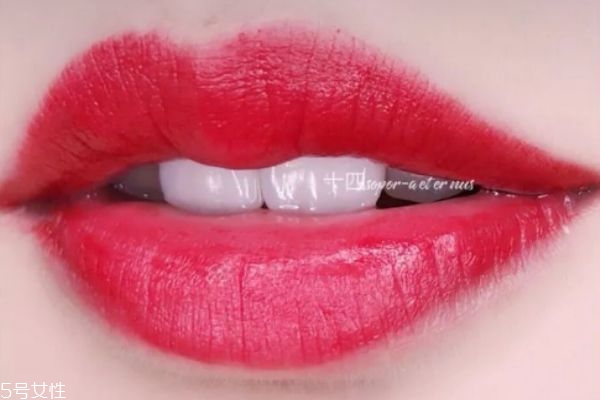 burberry氣墊唇釉58是什么顏色 burberry氣墊唇釉試色 burberry氣墊唇釉58是什么顏色 burberry氣墊唇釉試色