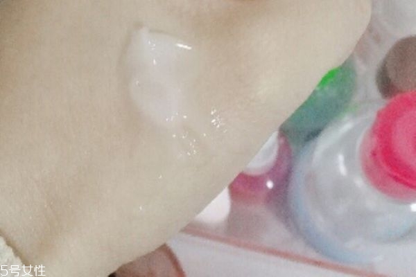 gekka睡眠面膜多久用一次 gekka睡眠面膜的功效 gekka睡眠面膜多久用一次 gekka睡眠面膜的功效