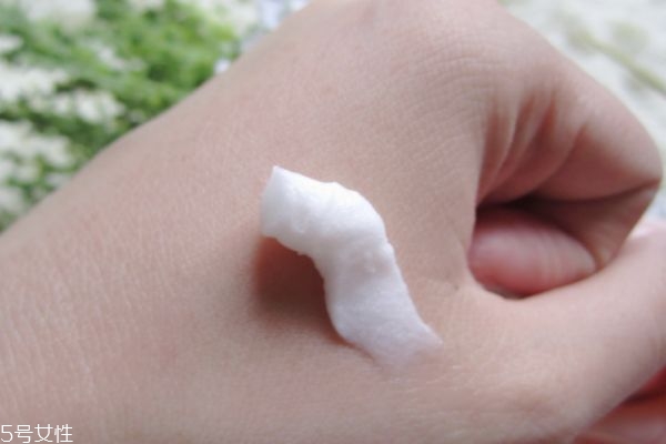 美人糠洗面奶怎么樣 美人糠使用感 美人糠洗面奶怎么樣 美人糠使用感