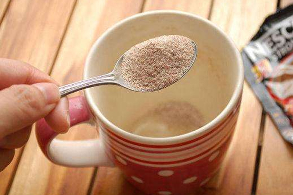 速溶咖啡加什么好喝 三種常見添加類型pk 速溶咖啡加什么好喝 三種常見添加類型pk