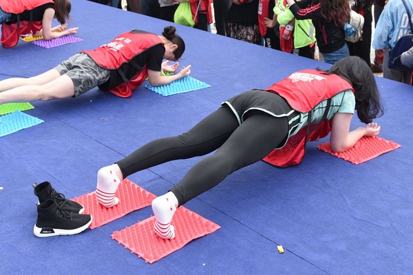 平板支撐可以瘦肚子嗎 有這個作用 平板支撐可以瘦肚子嗎 有這個作用