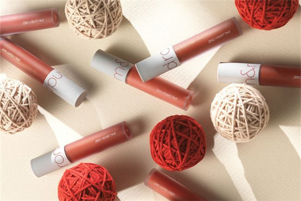 2019熱賣新品彩妝排行榜10強(qiáng) 2019熱賣新品彩妝排行榜10強(qiáng)