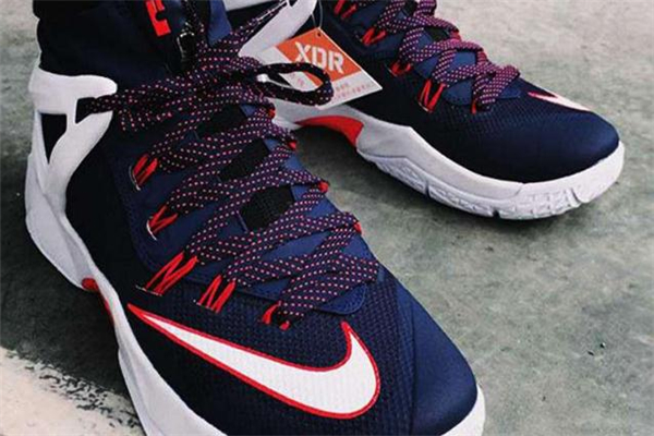 籃球鞋為什么是高幫 保護(hù)腳踝和跟腱 籃球鞋為什么是高幫 保護(hù)腳踝和跟腱