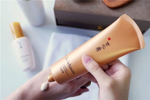 7款睡眠面膜推薦 強效滋潤干肌急救 7款睡眠面膜推薦 強效滋潤干肌急救