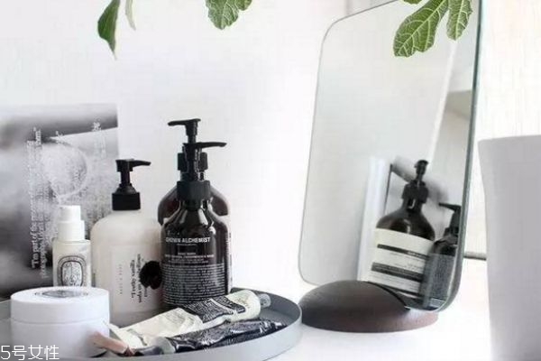 性冷淡風(fēng)格護(hù)膚品有哪些 性冷淡風(fēng)品牌 性冷淡風(fēng)格護(hù)膚品有哪些 性冷淡風(fēng)品牌