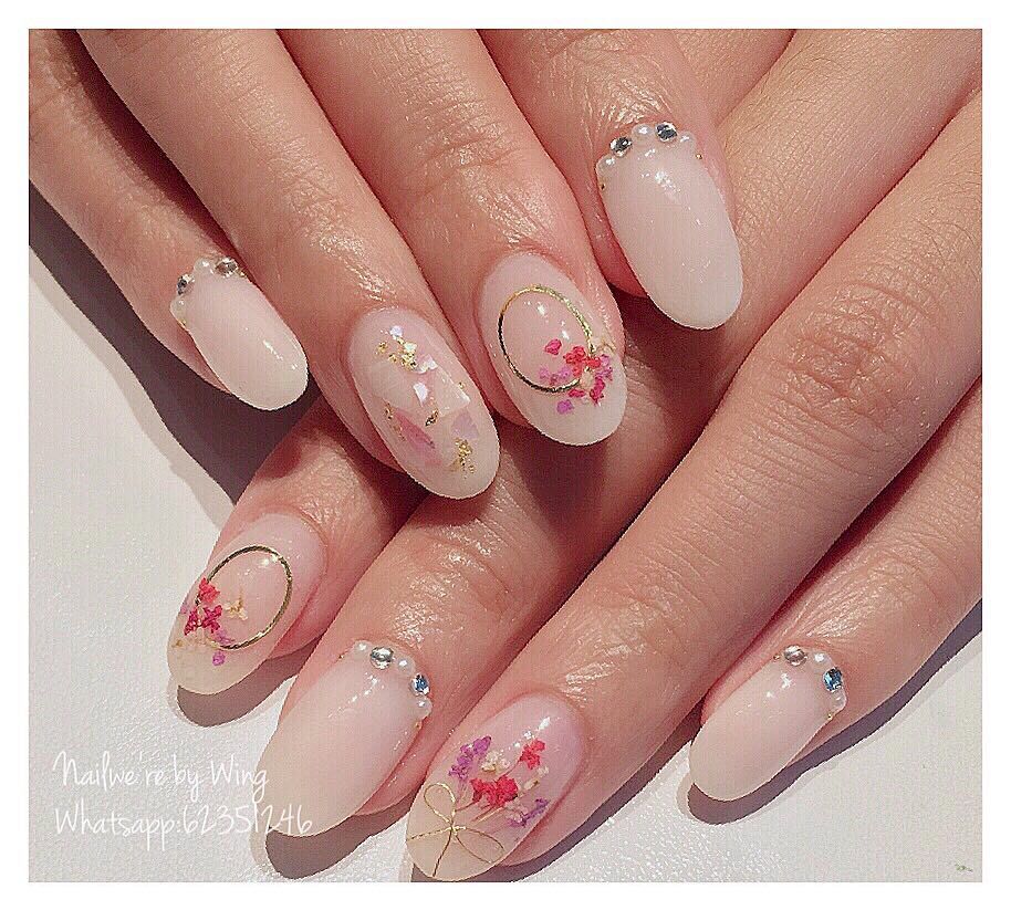 粉嫩色美甲圖片 超30款嫩色系美甲推薦 粉嫩色美甲圖片 超30款嫩色系美甲推薦