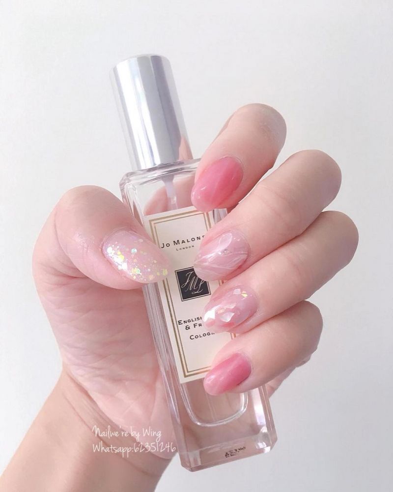 粉嫩色美甲圖片 超30款嫩色系美甲推薦 粉嫩色美甲圖片 超30款嫩色系美甲推薦