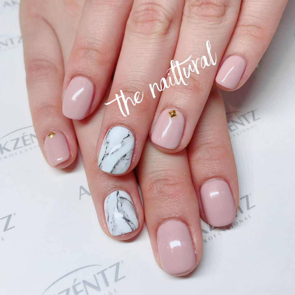 粉嫩色美甲圖片 超30款嫩色系美甲推薦 粉嫩色美甲圖片 超30款嫩色系美甲推薦