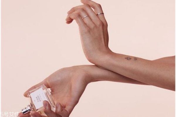 肉桂香水有哪些 肉桂味香水推薦 肉桂香水有哪些 肉桂味香水推薦