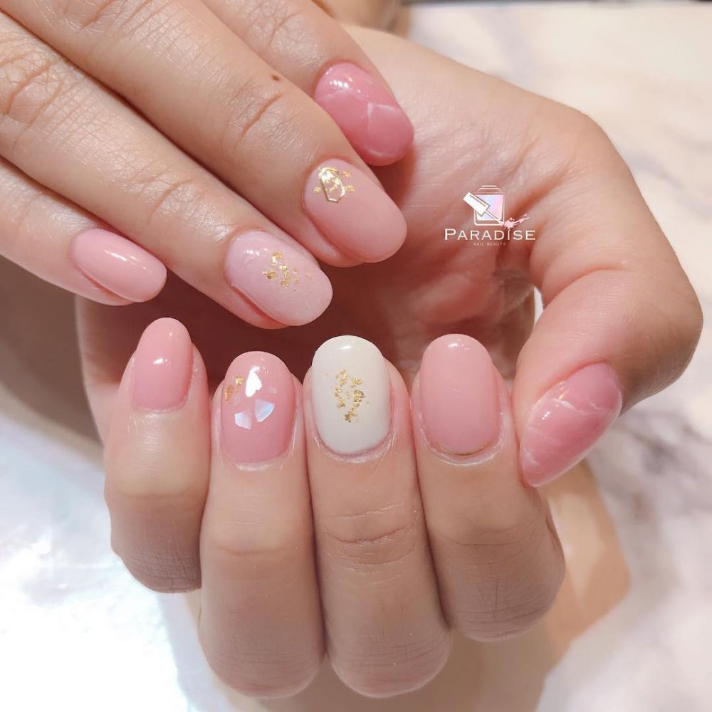 粉嫩色美甲圖片 超30款嫩色系美甲推薦 粉嫩色美甲圖片 超30款嫩色系美甲推薦