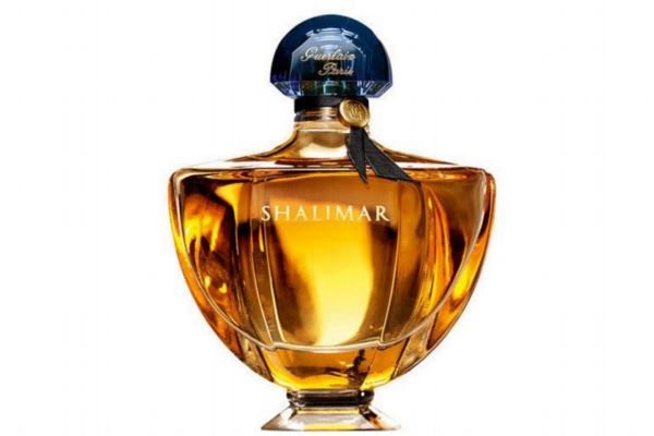 秋冬季香水推薦 擁有雪一樣味道的香水 秋冬季香水推薦 擁有雪一樣味道的香水