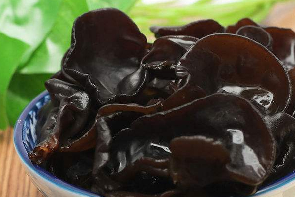 木耳怎么泡發(fā)的快 搖晃3分鐘能完全泡開(kāi) 木耳怎么泡發(fā)的快 搖晃3分鐘能完全泡開(kāi)