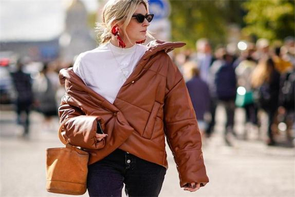 面包服怎么穿不顯胖 避開(kāi)這些雷區(qū)