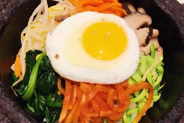 日本料理PK韓國美食誰與爭鋒 竟是它更勝一籌 日本料理PK韓國美食誰與爭鋒 竟是它更勝一籌