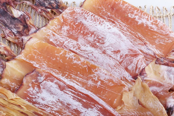 怎樣挑選優(yōu)質(zhì)魷魚干 選購(gòu)干魷魚3個(gè)絕招 怎樣挑選優(yōu)質(zhì)魷魚干 選購(gòu)干魷魚3個(gè)絕招