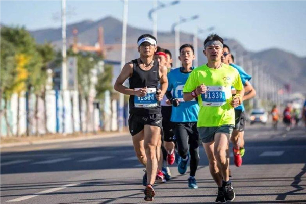 半馬配速多少合適 慢慢往上加 半馬配速多少合適 慢慢往上加