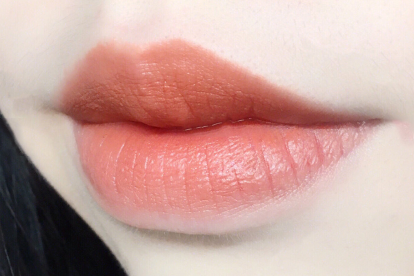 稚優(yōu)泉m01是什么顏色 稚優(yōu)泉m01適合黃皮嗎 稚優(yōu)泉m01是什么顏色 稚優(yōu)泉m01適合黃皮嗎