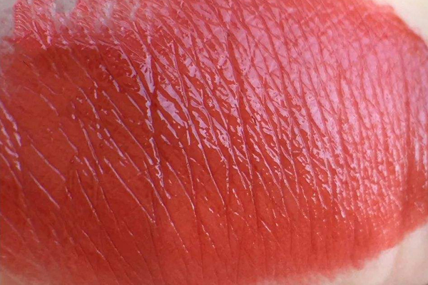 mac什么顏色適合秋冬 mac秋冬顯白色號(hào)盤點(diǎn)