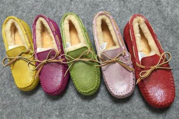 豆豆鞋蝴蝶結(jié)的系法 一學(xué)就會 豆豆鞋蝴蝶結(jié)的系法 一學(xué)就會