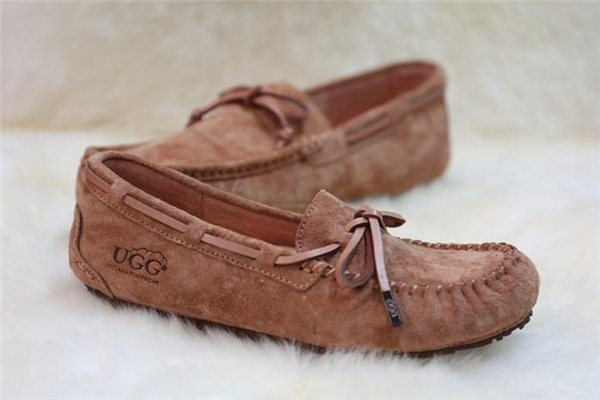 豆豆鞋掉色怎么辦 用鞋粉補上 豆豆鞋掉色怎么辦 用鞋粉補上