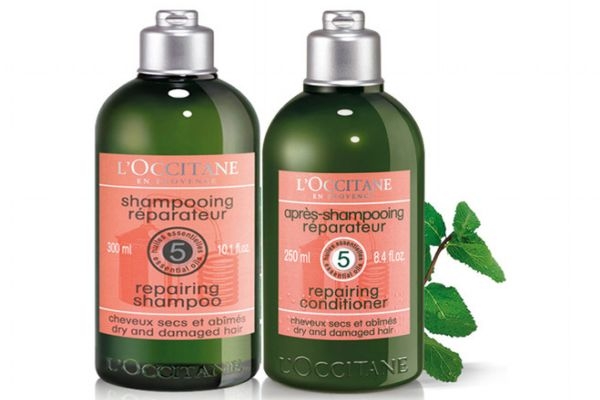 干性頭發(fā)用什么洗發(fā)水 適合干性頭發(fā)的洗發(fā)水 干性頭發(fā)用什么洗發(fā)水 適合干性頭發(fā)的洗發(fā)水