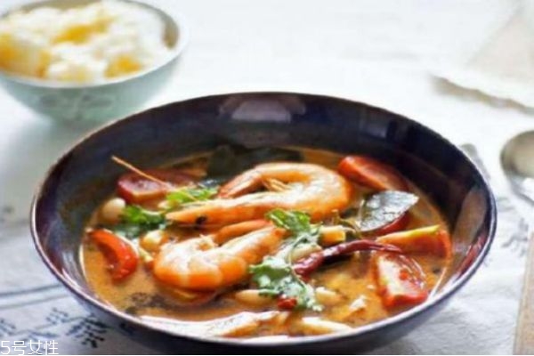 冬陰功湯是什么味道 自制冬陰功湯 冬陰功湯是什么味道 自制冬陰功湯