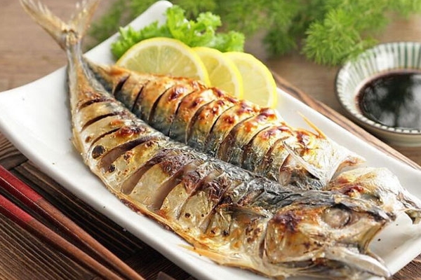 秋刀魚可以清蒸嗎 方法超簡(jiǎn)單 秋刀魚可以清蒸嗎 方法超簡(jiǎn)單