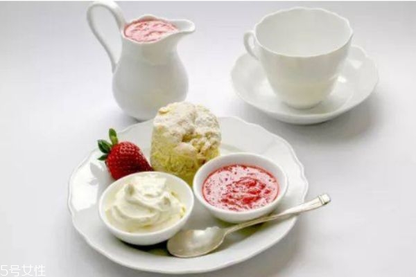 兒童喝牛奶的好處 兒童喝奶的注意事項(xiàng) 兒童喝牛奶的好處 兒童喝奶的注意事項(xiàng)