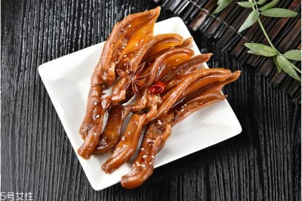 鹵菜變黑了怎么辦 鹵菜上色不久就氧化變黑怎么辦 鹵菜變黑了怎么辦 鹵菜上色不久就氧化變黑怎么辦