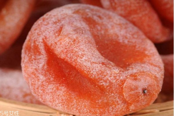 牛心柿餅是什么 牛心柿餅制作方法 牛心柿餅是什么 牛心柿餅制作方法