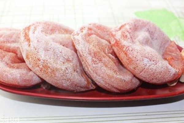 柿餅放久了可以吃嗎 柿餅可以放冰箱保存嗎 柿餅放久了可以吃嗎 柿餅可以放冰箱保存嗎