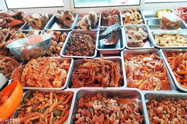 鹵菜變黑了怎么辦 鹵菜上色不久就氧化變黑怎么辦 鹵菜變黑了怎么辦 鹵菜上色不久就氧化變黑怎么辦