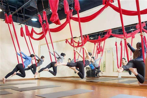 空中瑜伽可以瘦腿嗎 要長(zhǎng)期堅(jiān)持 空中瑜伽可以瘦腿嗎 要長(zhǎng)期堅(jiān)持