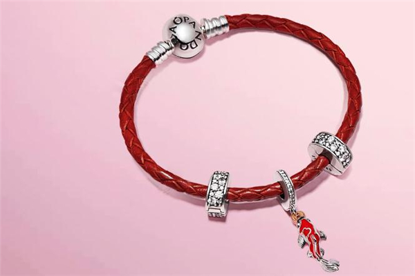 潘多拉錦鯉手鏈多少錢 新年帶來好運(yùn) 潘多拉錦鯉手鏈多少錢 新年帶來好運(yùn)