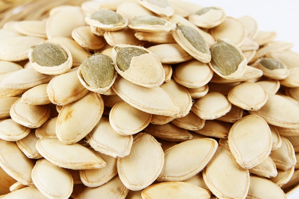 南瓜子是熱性還是涼性 不熱也不涼 南瓜子是熱性還是涼性 不熱也不涼