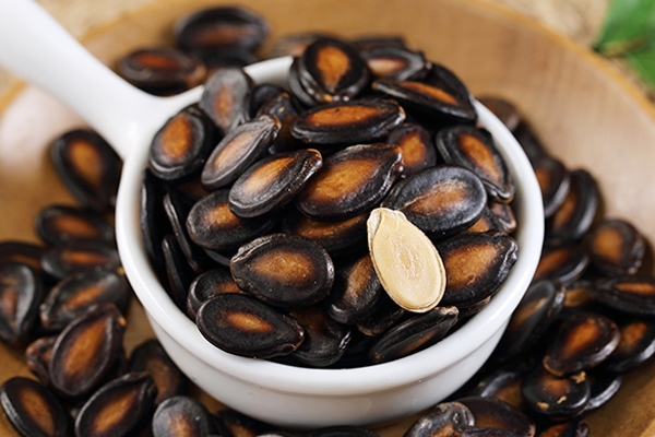 西瓜子為什么那么大 特殊的品種 西瓜子為什么那么大 特殊的品種