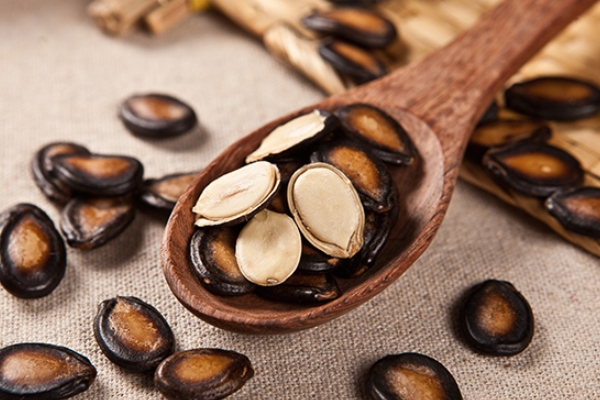 五香西瓜子怎么做 其實(shí)很簡(jiǎn)單 五香西瓜子怎么做 其實(shí)很簡(jiǎn)單