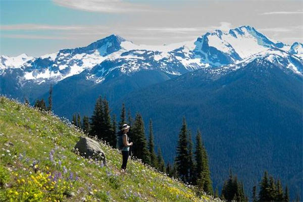 爬山和登山的區(qū)別 有這些差異 爬山和登山的區(qū)別 有這些差異