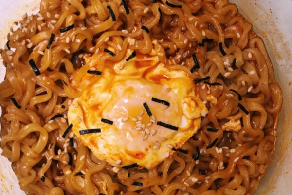 火雞面為什么那么貴 有這些原因 火雞面為什么那么貴 有這些原因