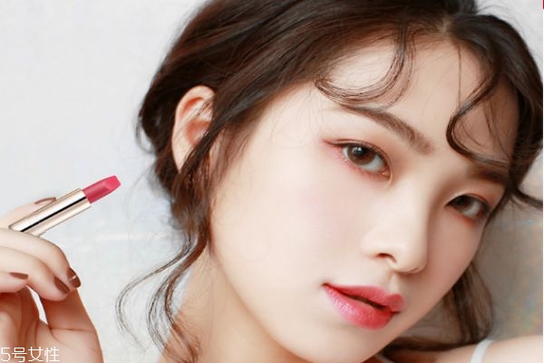 透真口紅質(zhì)量怎么樣 透真光彩魅色口紅 透真口紅質(zhì)量怎么樣 透真光彩魅色口紅