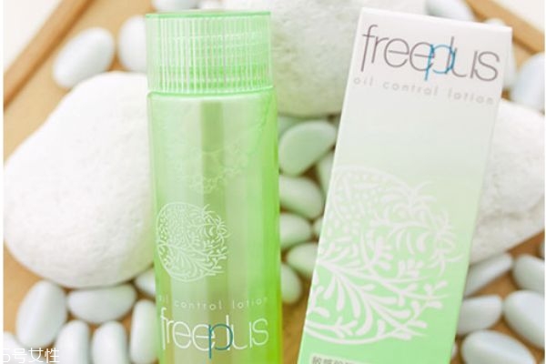 芙麗芳絲水乳含酒精嗎 多數(shù)不含酒精 芙麗芳絲水乳含酒精嗎 多數(shù)不含酒精