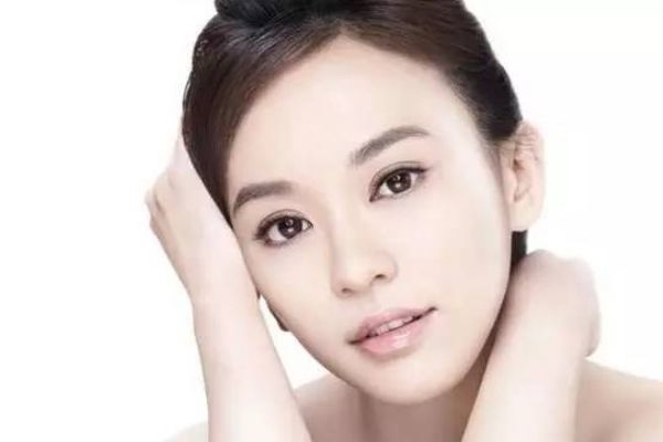 膚色不均的原因是什么 膚色不均怎么辦 膚色不均的原因是什么 膚色不均怎么辦