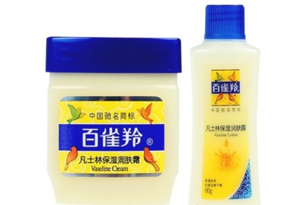 百雀羚凡士林保濕潤膚露怎么樣 百雀羚保濕潤膚霜功效 百雀羚凡士林保濕潤膚露怎么樣 百雀羚保濕潤膚霜功效