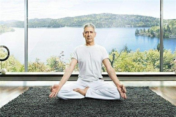 高溫瑜伽適合初學(xué)者嗎 可以更快融入進(jìn)去 高溫瑜伽適合初學(xué)者嗎 可以更快融入進(jìn)去