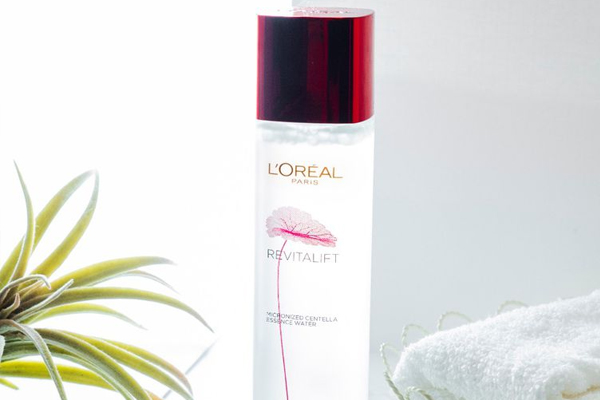 歐萊雅積雪草微精華露怎么用 3大妙招再現(xiàn)奇跡 歐萊雅積雪草微精華露怎么用 3大妙招再現(xiàn)奇跡