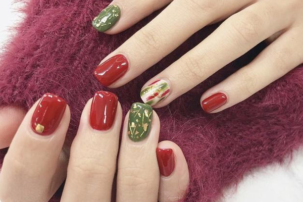 上班族新年美甲圖片 簡約漂亮美甲 上班族新年美甲圖片 簡約漂亮美甲