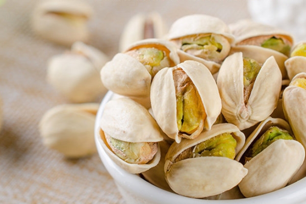 開心果可以用烤箱烤嗎 要注意一個(gè)事情 開心果可以用烤箱烤嗎 要注意一個(gè)事情